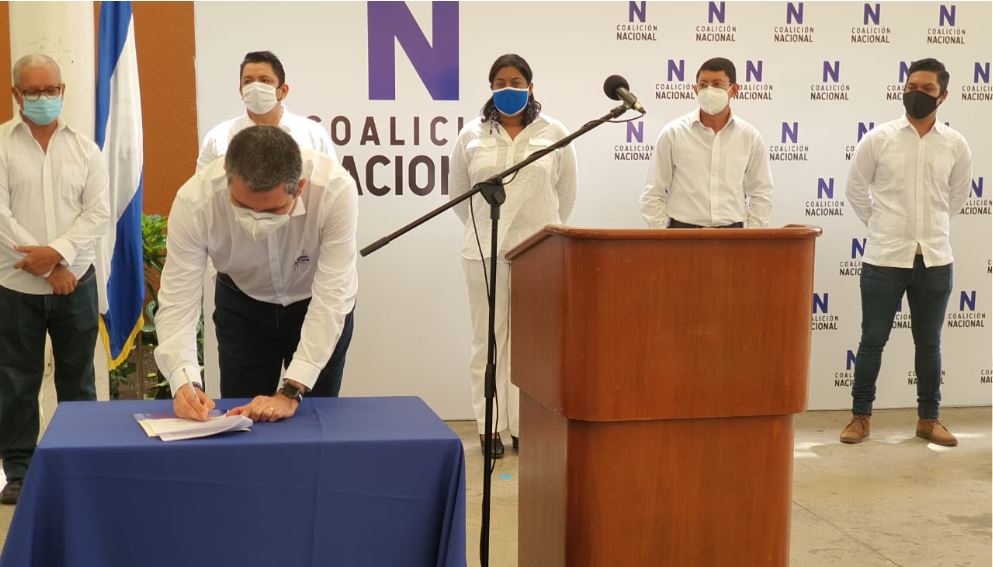 Firma Coalición Nacional